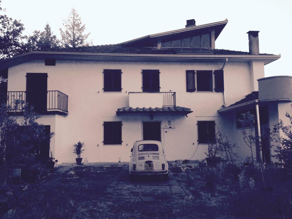 Hostal Le Apuane Mezzana  Exterior foto